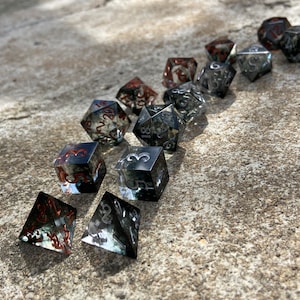 Umbral Wight - Sharp DnD Dice - Clear - Handmade resin dice set for Tabletop Gaming - Dungeons & Dragons, Pathfinder, Cthulhu, Cyberpunk