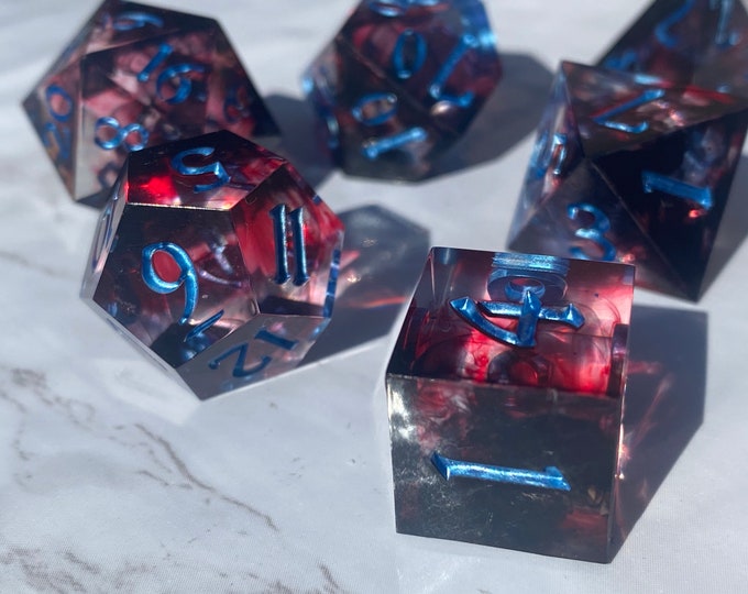Blighted Blooddrop - Sharp DnD Dice - Clear - Handmade resin dice set for Tabletop Gaming Dungeons & Dragons, Pathfinder, Cthulhu, Cyberpunk