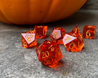 Calamity Amber | Ręcznie robiony zestaw wielościennych kości z żywicy do gier planszowych, RPG, D&D, Pathfinder, Cyberpunk, Cthulhu