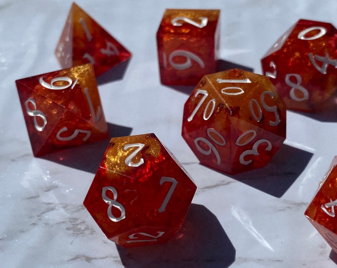 Sacrificial Sword - Sharp DnD Dice - Drip - Handmade resin dice set for Tabletop Gaming - Dungeons & Dragons, Pathfinder, Cthulhu, Cyberpunk