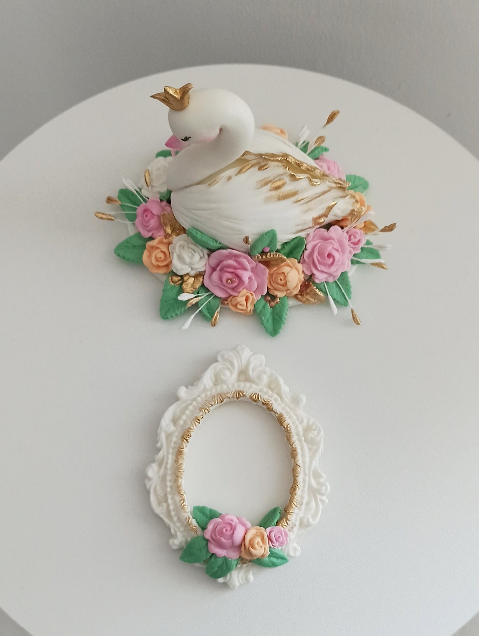 Swan With Crown Cake Topper Wedding Swans Sugar Paste Handmade Swans ...