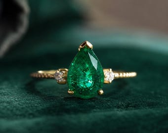 Anillo de esmeralda en forma de pera, anillo de compromiso de esmeralda verde, anillo de promesa de oro, delicado anillo de diamantes, regalo de piedra natal de mayo