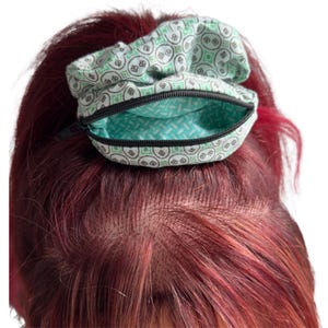 Scrunchie wallet sewing pattern