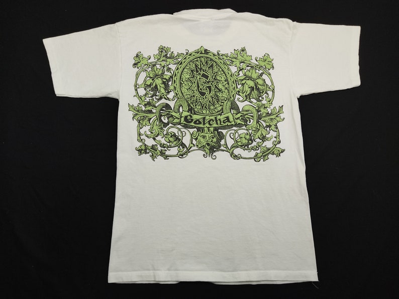 Vintage 90s Gotcha Made In USA Art Surf Style Medium Big Logo Tee T-shirt Printed Fashion Inspired Designer Streetwear J520
