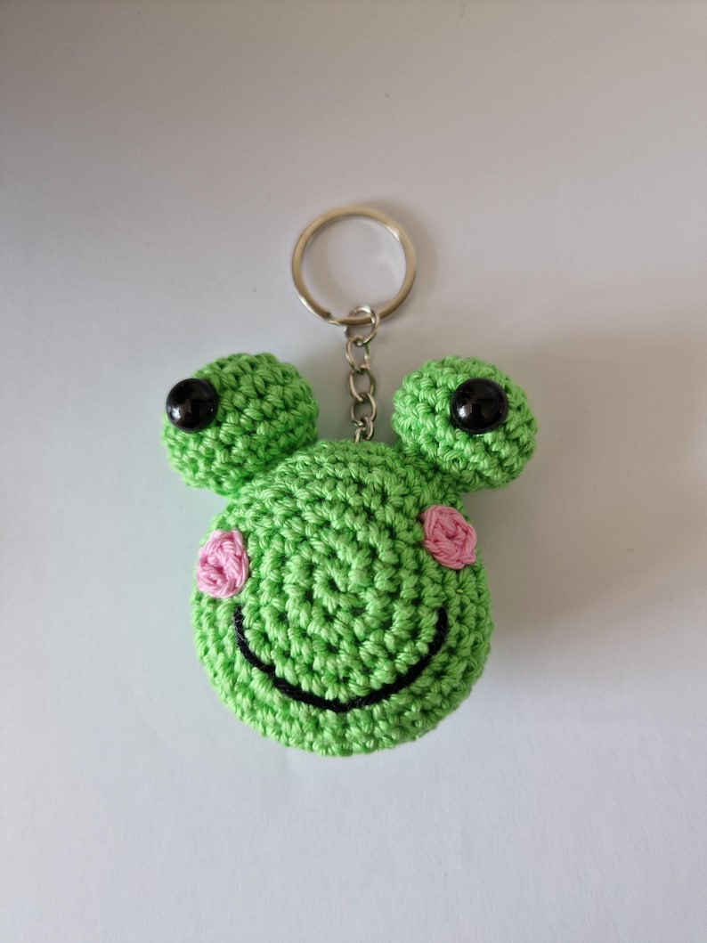 frog face keyring Handmade crochet green