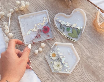 Resin Jewellery Tray | Elegant and Unique Small Trinket Trays | Floral and Gold Jewellery Dishes