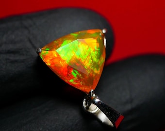 925 Sterlingsilber-Anhänger, 8.85 CTS. Natürliche äthiopische Opal Anhänger handgemachte Feueropal Halskette, Welo Opal Schmuck Anhänger für Frauen