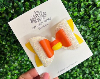 Candy Corn Faux Leather Hair Bow, Candy Corn Pigtail Bows, Candy Corn Piggies, Halloween Candy Corn Bows, Fall Bow, Candy Corn Clip Acessory
