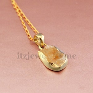 Citrine Necklace, Citrine Pendant, Citrine Jewelry, Yellow Stone Necklace, Protection Necklace, Crystal Necklace, Raw Citrine Necklace