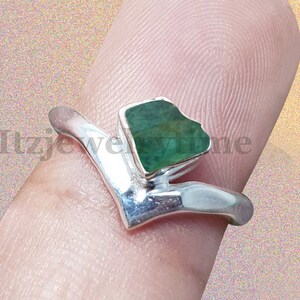 Anillo de fluorita en bruto: anillo bohemio de cristal en bruto