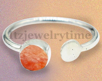Dainty Carnelian Stone Ring, Carnelian Jewelry, Delicate Healing Crystal Jewelry, Carnelian Crystal Ring, Healing Crystal, Raw Stone Ring