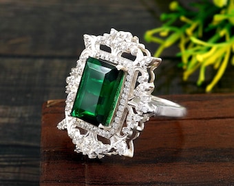 Anillo de plata de ley con corte esmeralda: piedra de nacimiento de mayo, estilo art déco