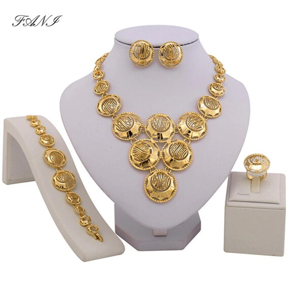 Wholesale New Dubai Gold Color Jewelry Women's Fashion Necklace