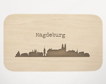 Frühstücksbrettchen Holz mit Gravur - Magdeburg Motiv Vesperbrett - Schneidebrett - Brettchen für Brotzeit - Geschenkidee - Skyline