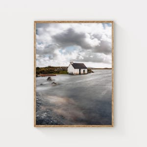 Arte mural de Connemara, Irlanda, impresión de paisaje de cabaña irlandesa, decoración de fotografía costera, póster de Wild Atlantic Way, arte de viajes por la naturaleza, idea de regalo