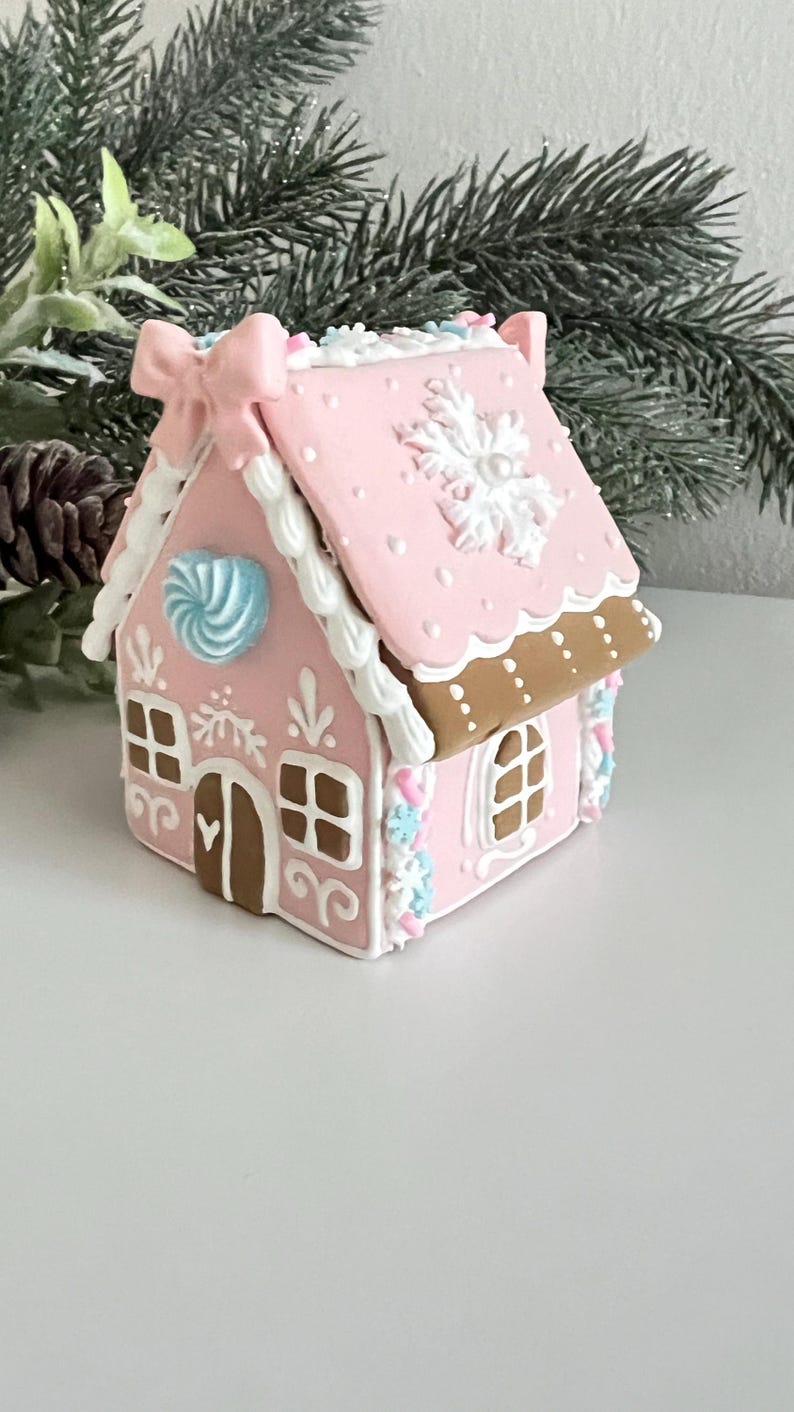 Handmade Cute Pink Clay Gingerbread House, Christmas Gift,holiday