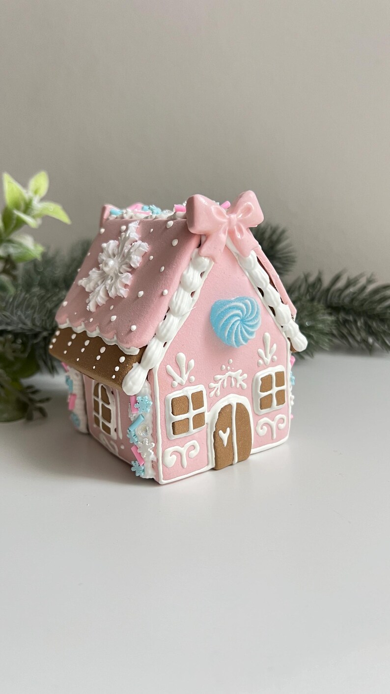Handmade Cute Pink Clay Gingerbread House, Christmas Gift,holiday