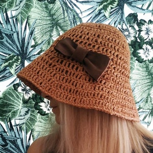 Raffia hat. Straw summer hat.
