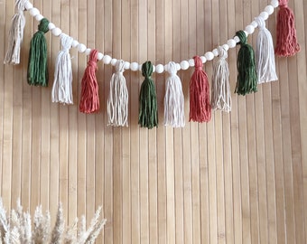 Boho Tassel Garland: Wood Beads, Cotton Yarn Wall Decor