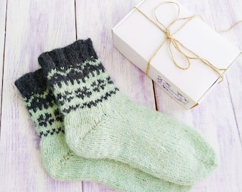 Alpaca socks. Knit socks for men and women.