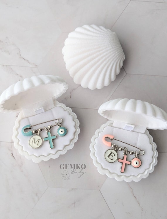 GemkoDesigns Personalized Silver Baby Pin | Baby Brooch | Baptism Pin | Stroller Pin | Baby Shower | Keepsake Baby Pin | Bridal Pin | Shell Gift Box