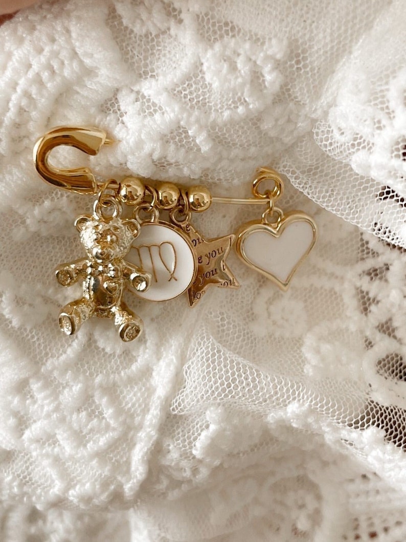 Personalized Gold Baby Pin Baby Brooch Baptism Pin Stroller Pin Baby Shower Keepsake Baby Pin Bridal Pin Shell Gift Box zdjęcie 2