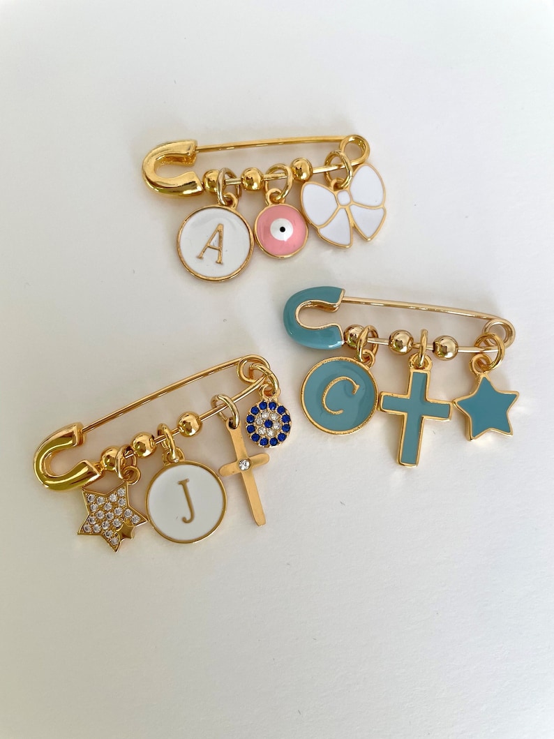 VENTA DE MUESTRA / Pin de bebé de oro personalizado / Broche de bebé / Pin de bautismo / Pin de cochecito / Baby Shower / Pin de bebé de recuerdo / Pin de novia imagen 1