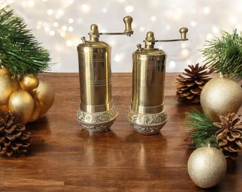 Handmade Turkish Brass Pepper Mill: Handcrafted Manual Brass Spice Grinder