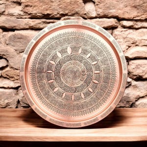 Large Copper Tray, Engraved Round Serving Tray, Handmade Turkish Copper Serving Tray, Coffee Tray, Kitchen Decor, Housewarming Wedding Gift