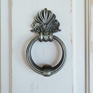 Brass Royal Door Knocker 6.88in, Front Door Ornament, Vintage Brass Door Knocker
