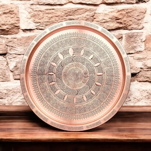 Large Turkish Copper Tray, Engraved Round Serving Tray, Handmade Copper Serving Tray, Coffee Tray, Kitchen Decor, Housewarming Wedding Gift