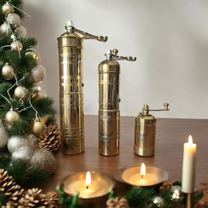 Turkish Brass Coffee Grinder with Brass Handle, Brass Coffee Mill, Traditional Brass Coffee Grinder, Brass Kitchen Decor