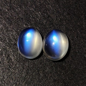 Royal Blue Moonstone Very Sharp Blue Sheen/ Flashy Stone 100 % Natural Moonstone Cabochon Oval Shape 10x8 MM. Price per 2 stones (Pair)