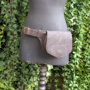sacoche ceinture en cuir de buffle, single pocket, ceinture banane en cuir, sacoche de hanche, ceinture utilitaire solide image 8