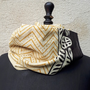Shawl, scarf, sarong, 100% cotton voile, handmade block print, natural vegetable dyeing.
