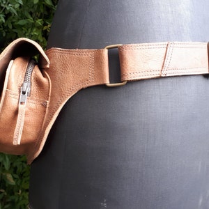 sacoche ceinture en cuir de buffle, single pocket, ceinture banane en cuir, sacoche de hanche, ceinture utilitaire solide image 2