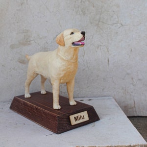 Handmade Labrador Retriever Resin Sculpture: Home Decor and Gift for Dog Lovers!