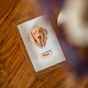 Graceful Vizsla Bust: Handmade Resin Sculpture for Dog Lovers image 1