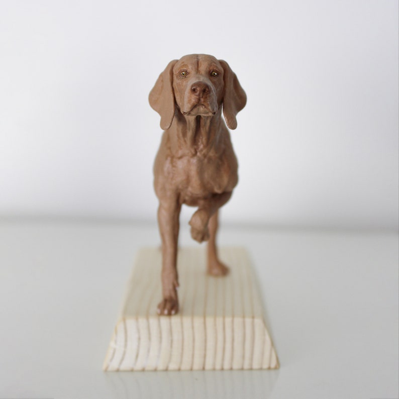 Custom Resin Vizsla Statue Unique Artwork for Hunting Dog Enthusiasts Etsy