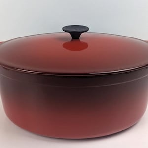 Cousances Oval Casserole Dish No. 20 Dutch Oven Cast Iron Red 33cm x 25cm x 13cm