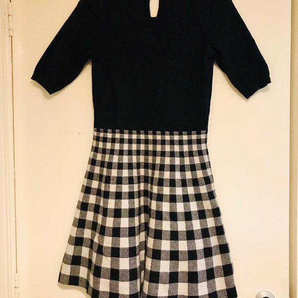 Vintage Karen Millen dress, black and white chequered, size S-M