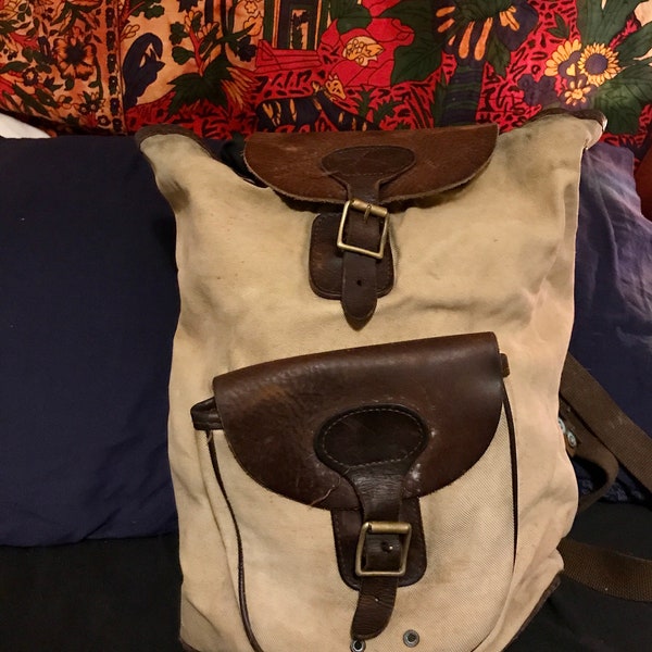 Vintage “Sportsman” Burberry or Barbour lined Unisex Leather And Canvas Knapsack Rucksack Bookbag Satchel Hiking Backpack Travel Bag