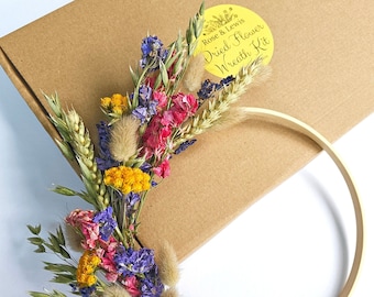 Dried flower wreath making kit for adults, best friend gift for her, Christmas gift for mum, hen do activities, craft kits for women