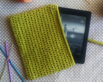 Handmade crochet tablet case, tablet cover, green tablet case, kindle case, kindle cover