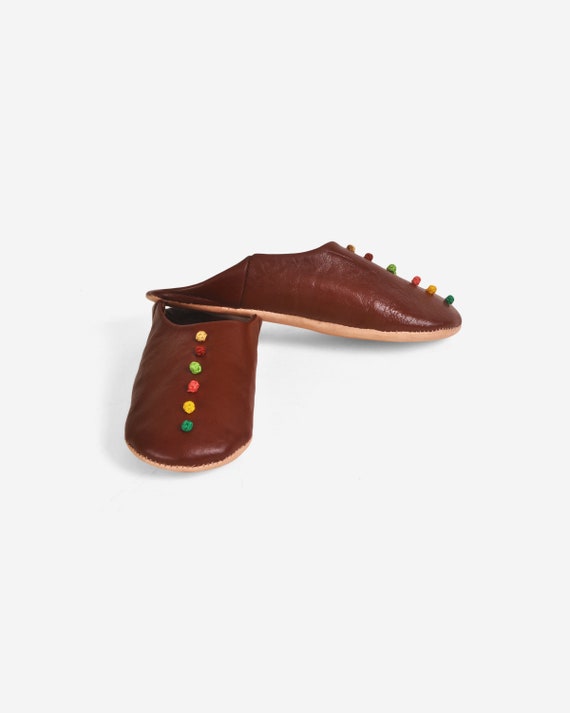 Chausson cuir femme babouche sale