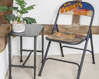 Sedia pieghevole vintage in metallo - Sgabello vecchio rustico dipinto a mano, perfetto in cucina, ufficio, colazione, bar, decorazioni per la casa