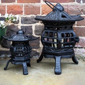 Farol de jardín Pagoda con portavelas y portavelas