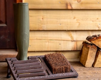 Cast Iron Boot Jack and Brush Welly Cleaner
