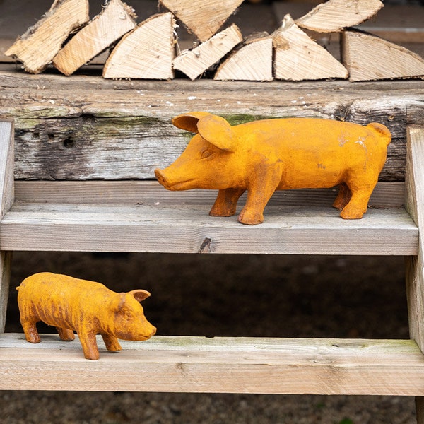 Cochon en fonte - Statue de jardin et de maison Rusty Pig Ornement Choix de deux tailles