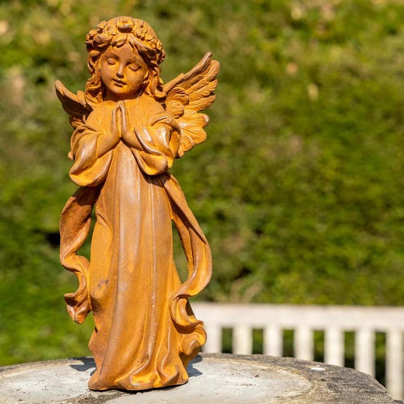 ENNAS Garten-Engel Skulptur – Liegende Fee Aus Harz, Wasserdicht, 13,5 Cm Hoch, Perfekt Für Terrasse, Rasen & Als Geschenk (Outdoor-Dekoration)